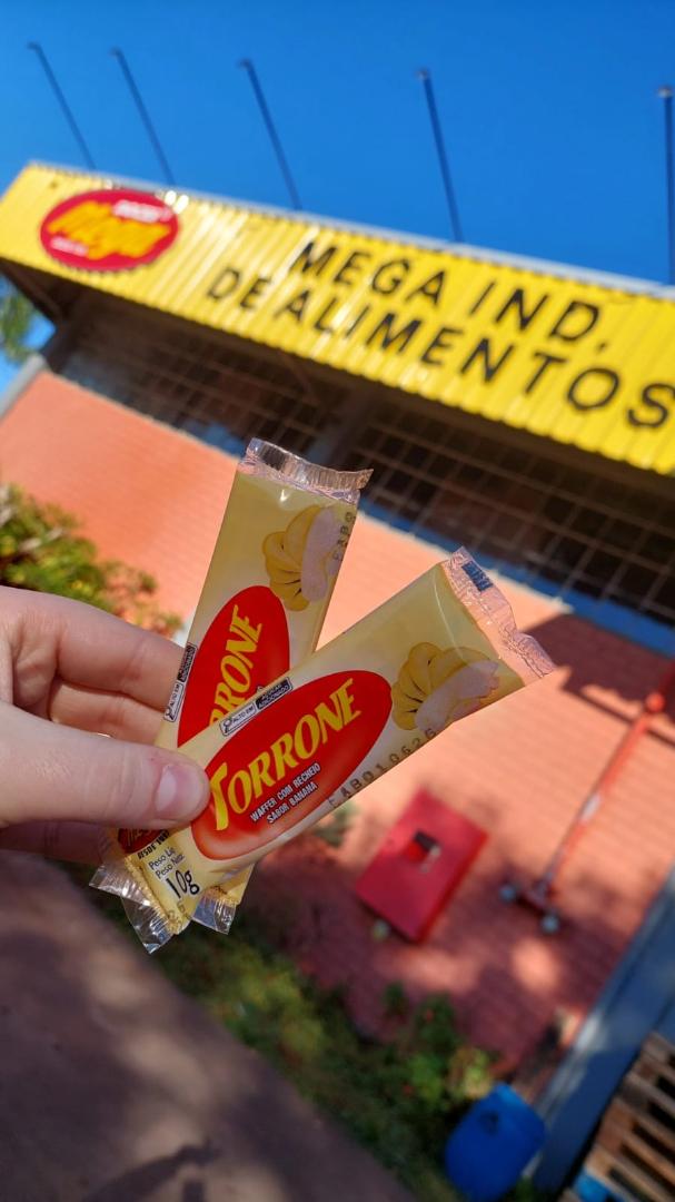 Torrone waffer com recheio sabor Banana 75x10g